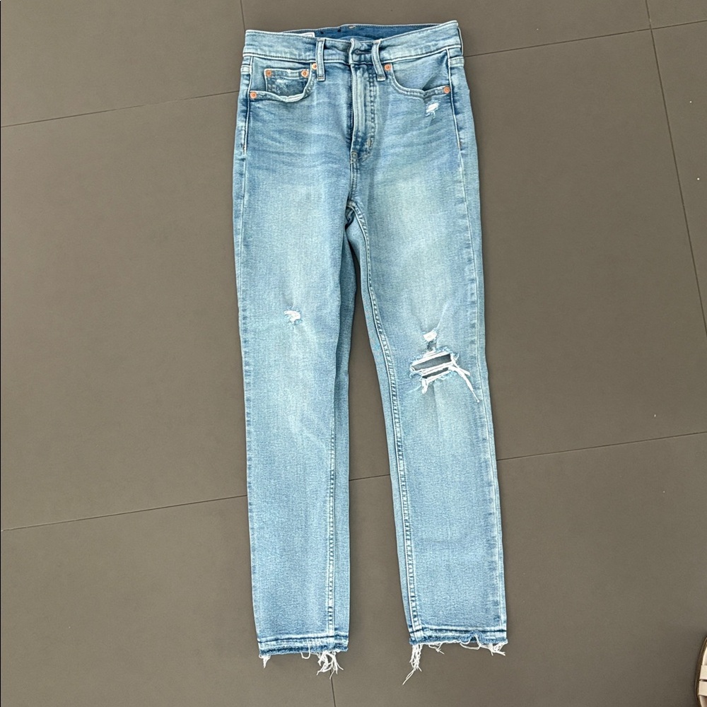 GAP Vintage Slim High Rise Jeans - Light Blue - Picture 7 of 8